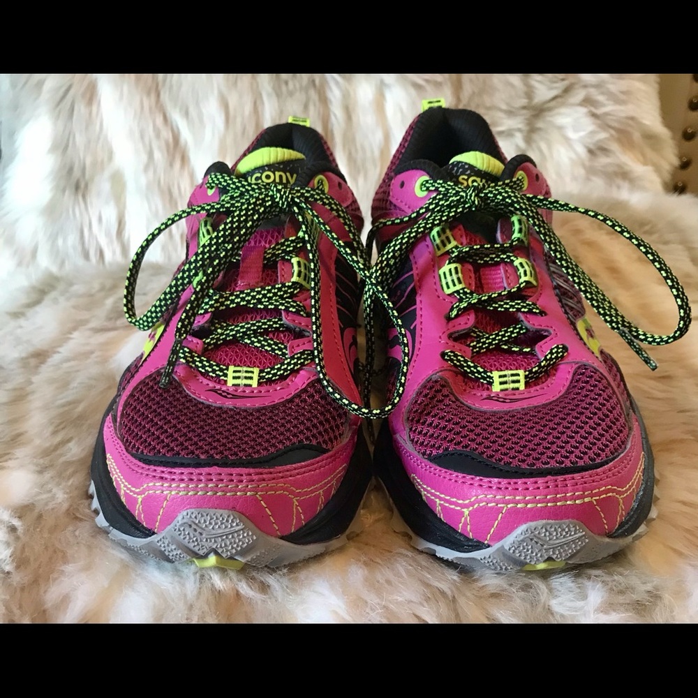 Saucony Women’s Grid Excursion TR9 Trail Running Shoe.